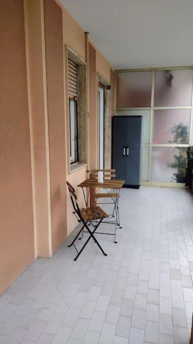 Appartamento Mama Monolocale Terrazzo Vista Mare ヴェンティミーリア エクステリア 写真
