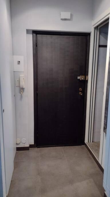 Appartamento Mama Monolocale Terrazzo Vista Mare ヴェンティミーリア エクステリア 写真